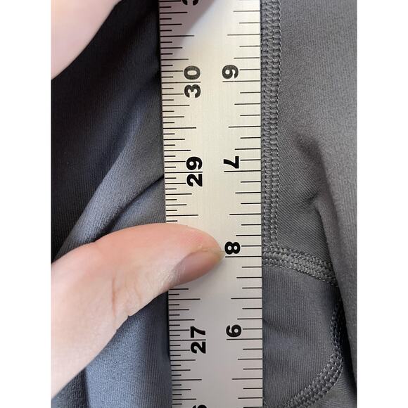 Under Armour Pants Womens Medium Gray HeatGear Capri Leggings Athletic 1299328 - Picture 3 of 8